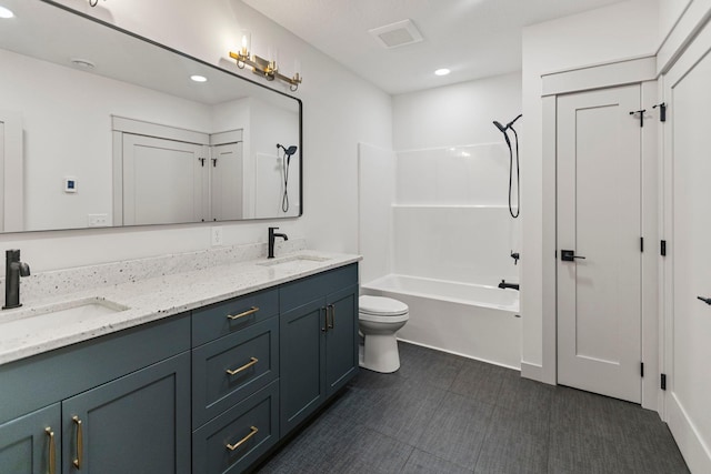 7284 205th St W, Faribault, MN 55021 - full bath featuring a sink, recessed lighting, double vanity, and toilet