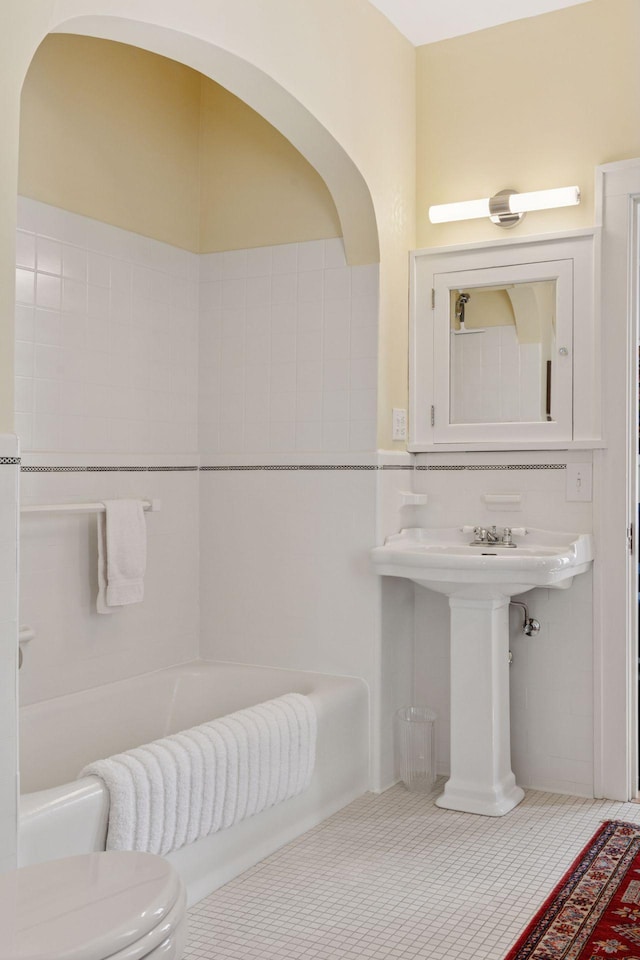 1917 Summit Ave Unit 2, Saint Paul, MN 55105 - photo 25