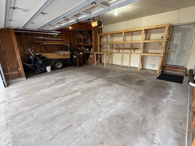 937 Briar Glen Ln, Woodbury, MN 55129 - garage with a garage door opener