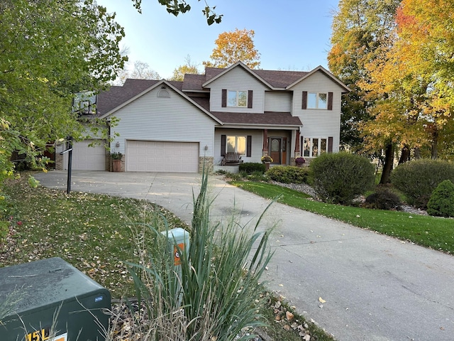 567 Forest Ln, Medford, MN 55049 - traditional-style house with an attached garage, a shingled roof, a front lawn, and concrete driveway