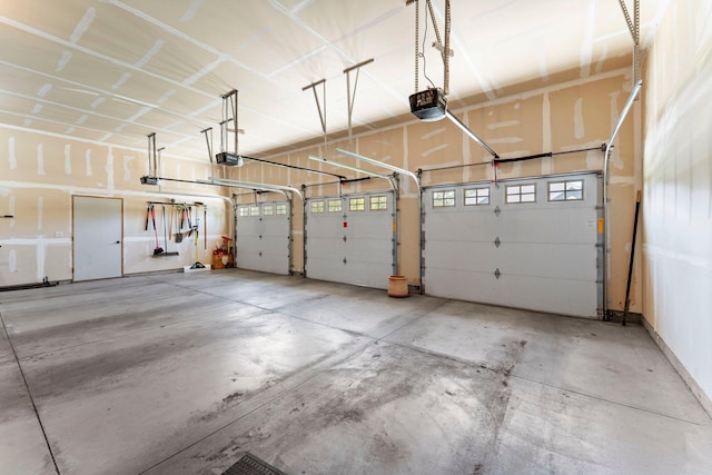 8871 Kahl Way NE, Otsego, MN 55362 - garage with a garage door opener