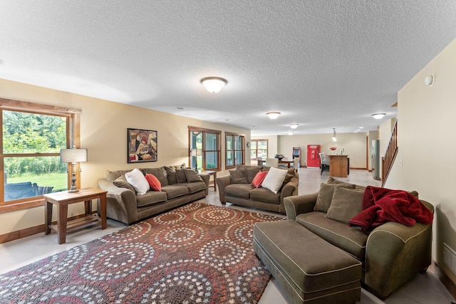 8871 Kahl Way NE, Otsego, MN 55362 - living room with a textured ceiling and baseboards