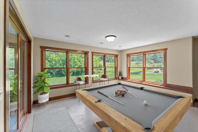 8871 Kahl Way NE, Otsego, MN 55362 - playroom featuring billiards table and a textured ceiling