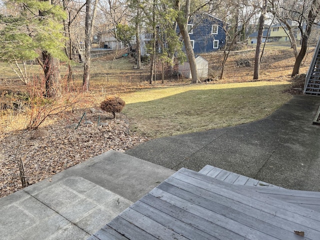 view of yard featuring a residential view