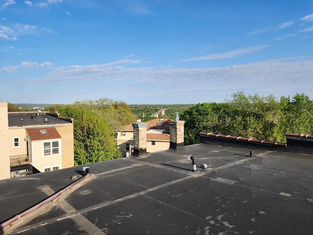 438 Portland Ave Unit 7, Saint Paul, MN 55102 - view of uncovered parking lot