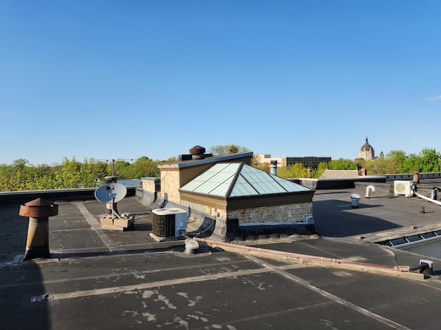 438 Portland Ave Unit 7, Saint Paul, MN 55102 - exterior view of central AC unit