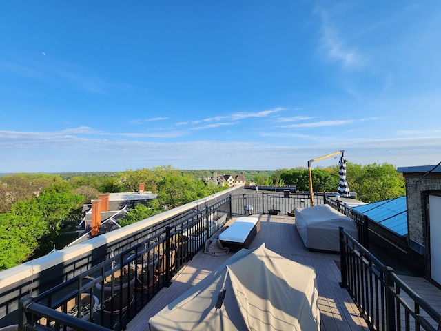 438 Portland Ave Unit 7, Saint Paul, MN 55102 - view of wooden terrace
