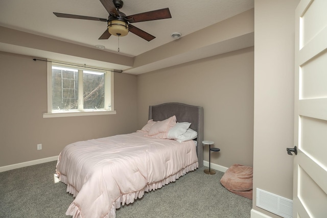 6724 Clarkia Dr NW, Rochester, MN 55901 - carpeted bedroom featuring baseboards and a ceiling fan