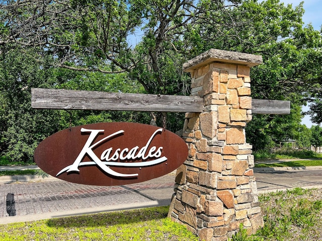 6724 Clarkia Dr NW, Rochester, MN 55901 - community / neighborhood sign with view of wooded area