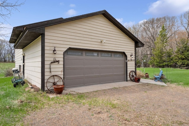 view of detached garage