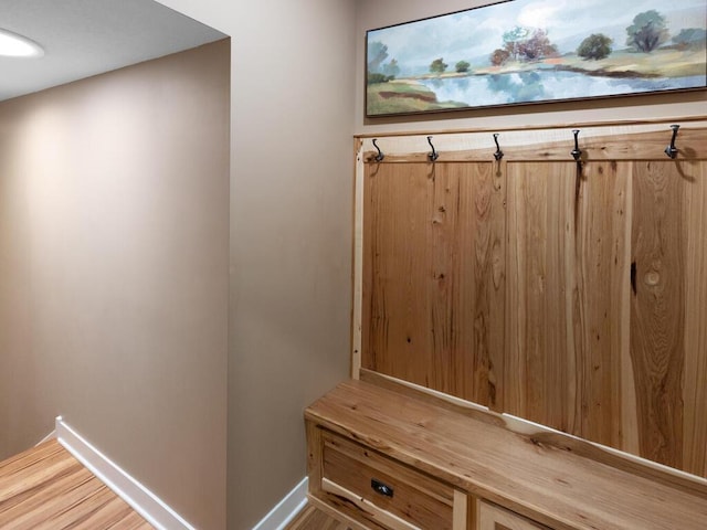 mudroom featuring baseboards