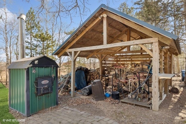 view of outbuilding featuring an outbuilding