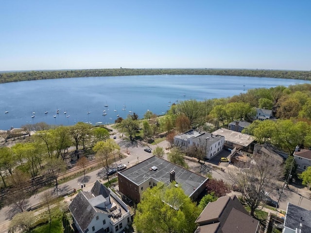 4136 Queen Ave S Unit 108, Minneapolis, MN 55410 - bird's eye view of a large body of water