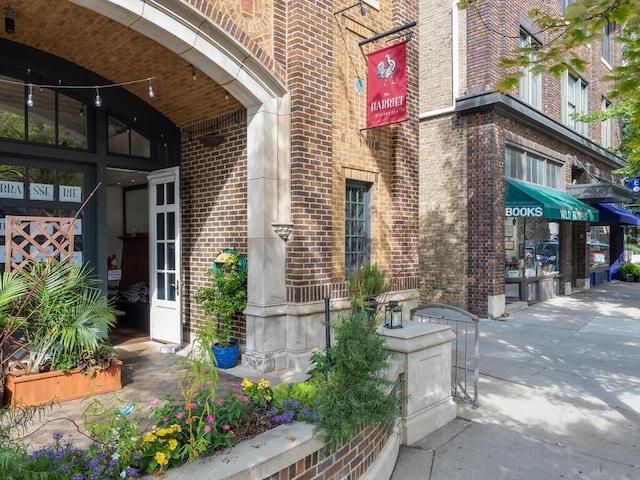 4136 Queen Ave S Unit 108, Minneapolis, MN 55410 - property entrance with brick siding