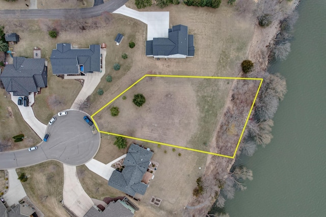 432 Lake Ct, Winsted, MN 55395