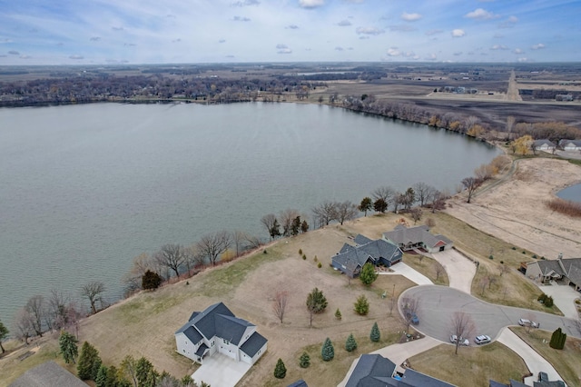 432 Lake Ct, Winsted, MN 55395