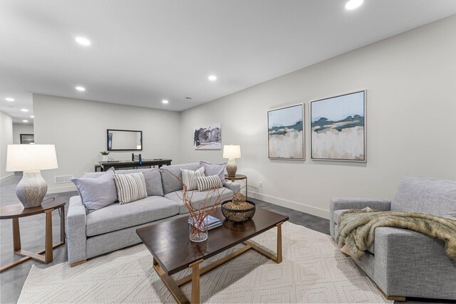 5012 Hankerson Ave, Edina, MN 55436 - living room with recessed lighting