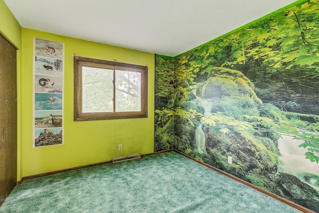 980 Carlton Dr, Shoreview, MN 55126 - empty room featuring carpet floors and baseboards