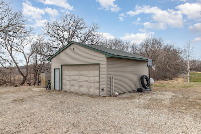 view of detached garage
