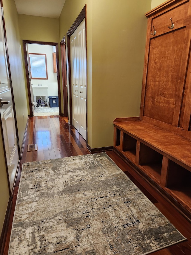 20413 Everton Trl N, Forest Lake, MN 55025 - mudroom with dark wood-style flooring, baseboards, and visible vents