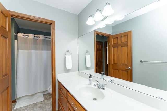1125 Riverwood Dr SW, Oronoco, MN 55960 - bathroom with vanity, toilet, and a shower with curtain