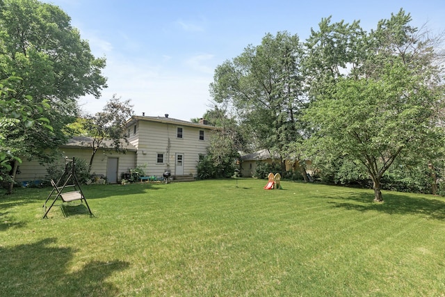 7716 Orchard Ave N, Brooklyn Park, MN 55443 - view of grassy yard