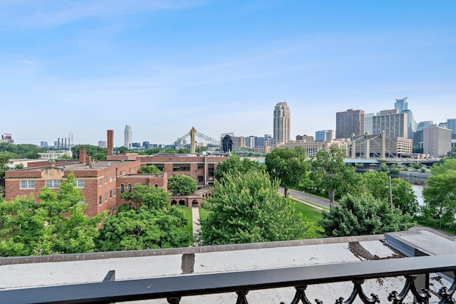 14 Grove St Unit 14A, Minneapolis, MN 55401 - skyline view