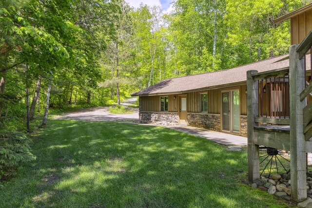 12037 Northgate Ln, Crosslake, MN 56442 - view of green lawn