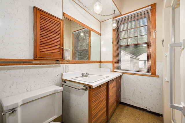 half bathroom with vanity