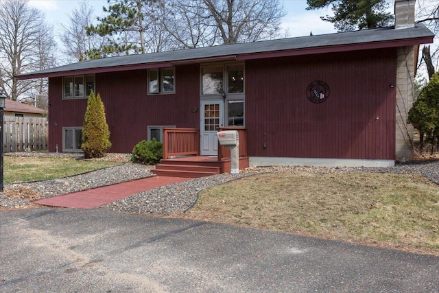 607 Cross Ave S, Amery, WI 54001 - view of front of home with fence