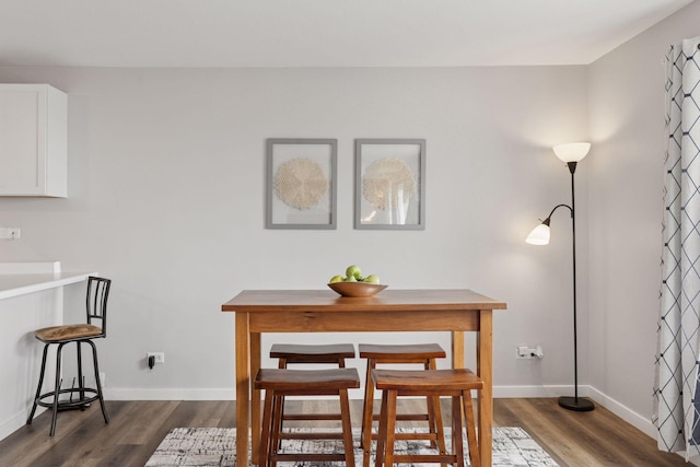 15 1st St Unit A1009, Minneapolis, MN 55401 - dining room with wood finished floors and baseboards