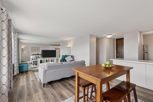 15 1st St Unit A1009, Minneapolis, MN 55401 - dining room featuring wood finished floors