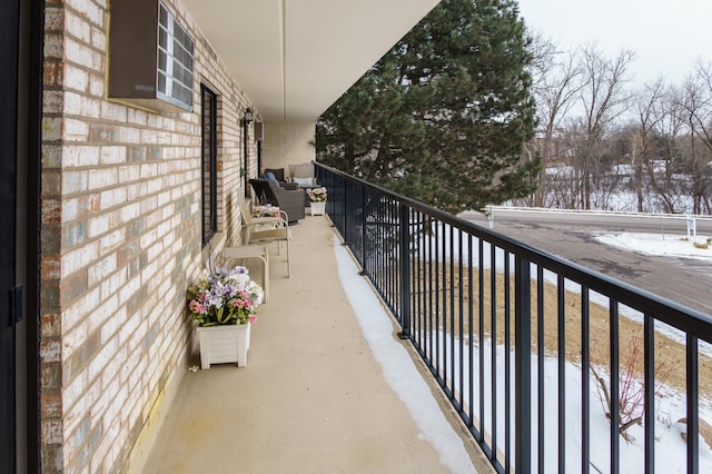10411 Cedar Lake Rd Unit 301, Minnetonka, MN 55305 - view of balcony