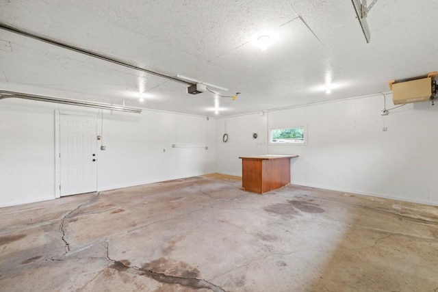 2591 Carver Ave E, Maplewood, MN 55119 - garage with a garage door opener