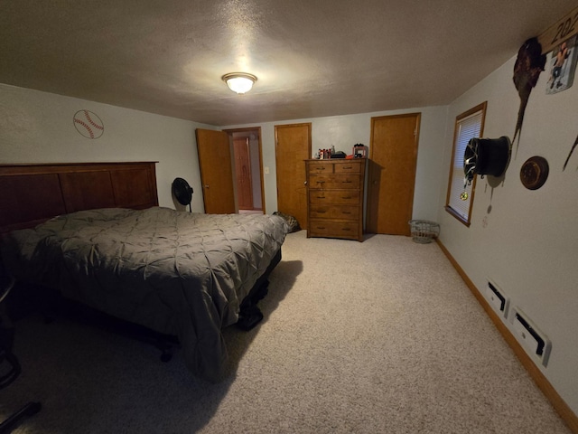 1014 3rd Ave SW, Pipestone, MN 56164 - bedroom with light colored carpet