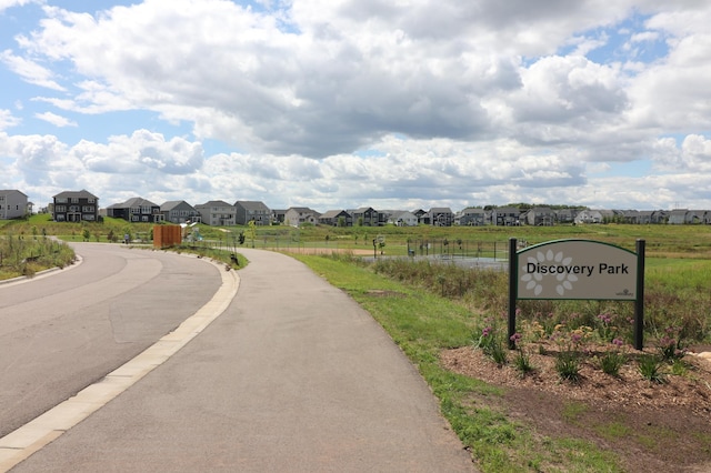 view of property's community with a residential view