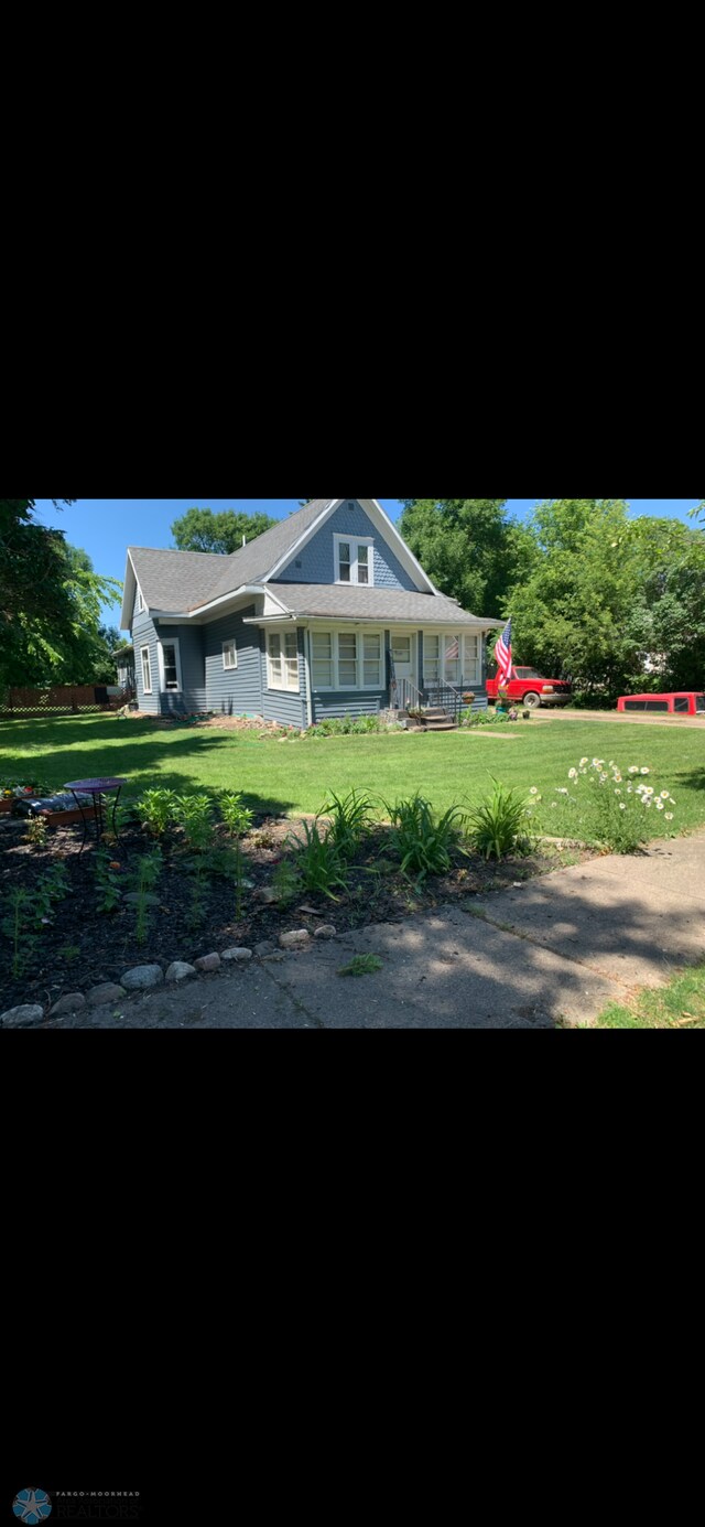 604 Elizabeth St, Tower City, ND 58071 - photo 14