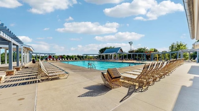 11373 Balsam Way, Woodbury, MN 55129 - pool with a patio area and a pergola
