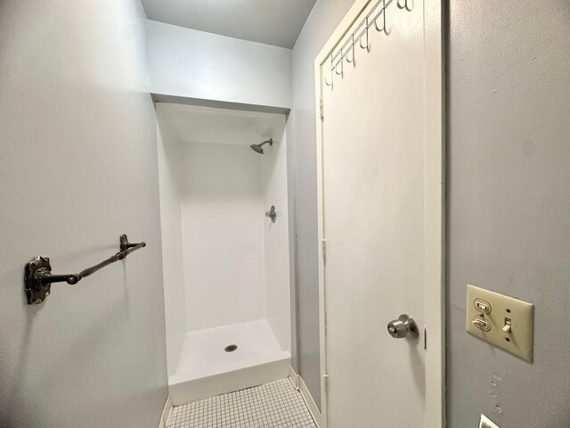 4120 Parklawn Ave Unit 134, Edina, MN 55435 - bathroom featuring a shower stall and tile patterned floors