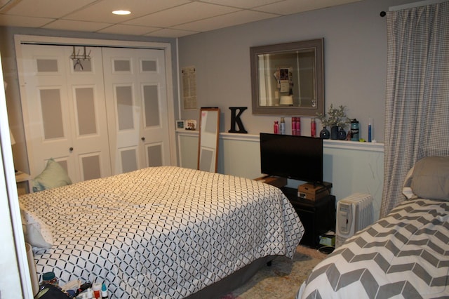100 Park Rd, Staples, MN 56479 - bedroom featuring a closet, a drop ceiling, and recessed lighting