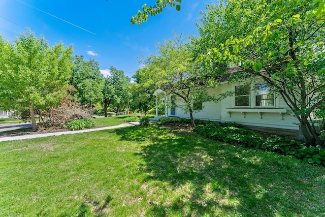 4001 Sheridan Ave S, Minneapolis, MN 55410 - view of green lawn