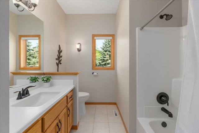 15210 Painters Lane Cir N, West Lakeland Twp, MN 55082 - full bathroom with vanity, toilet, shower / bathtub combination with curtain, baseboards, and tile patterned flooring