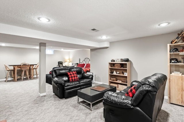 312 Walnut St, Taylors Falls, MN 55084 - living area with light carpet, a textured ceiling, a dry bar, recessed lighting, and baseboards