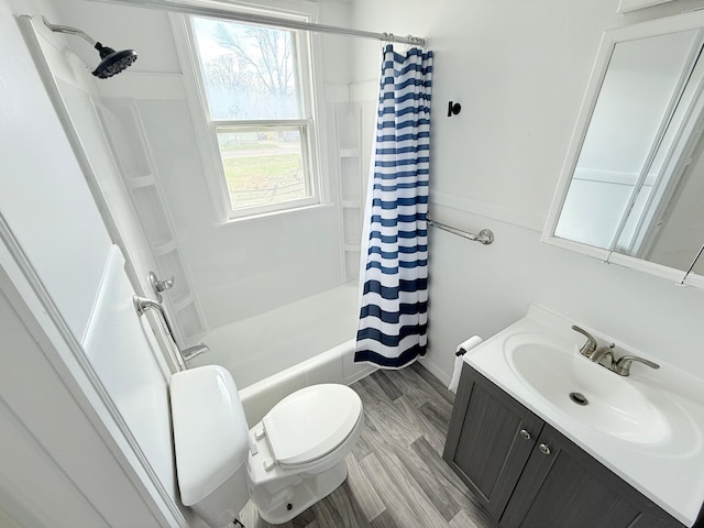 422 15th St SW, Willmar, MN 56201 - photo 1