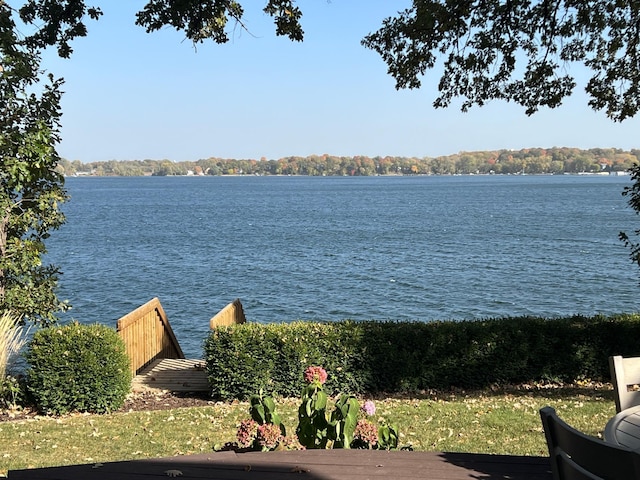 3008 Highland Blvd, Mound, MN 55364 - water view