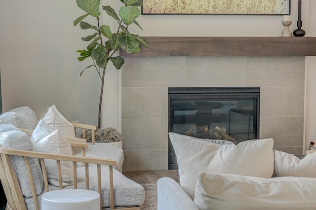 11422 34th St N, Lake Elmo, MN 55042 - detailed view of a tiled fireplace and wood finished floors