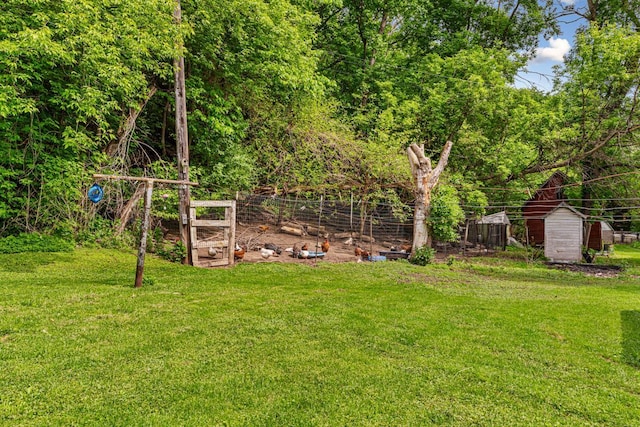 32673 Rosewood Ln, Saint Peter, MN 56082 - view of grassy yard