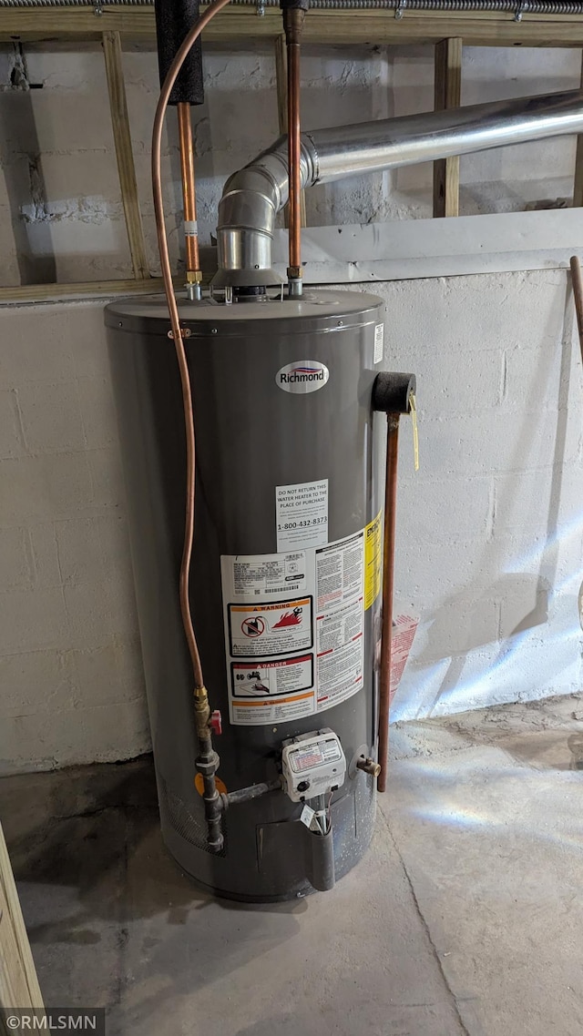 3454 Newton Ave N, Minneapolis, MN 55412 - utility room with water heater
