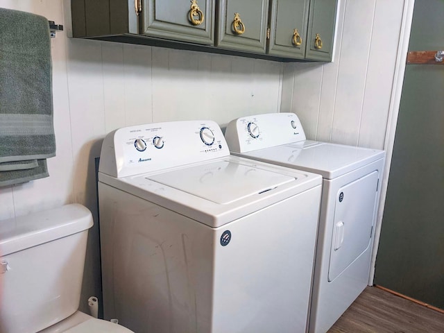 513 5th Ave, Ironton, MN 56455 - laundry room featuring washer and clothes dryer and dark wood-type flooring