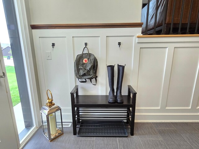 4594 Buckingham Dr NW, Rochester, MN 55901 - view of mudroom